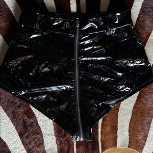SHEIN Black High Waist Shorts